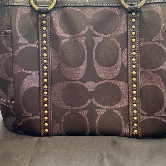 Authentic Coach Rich Brown Signature C Shoulder Gallery Tote - Picture 3 of 5
